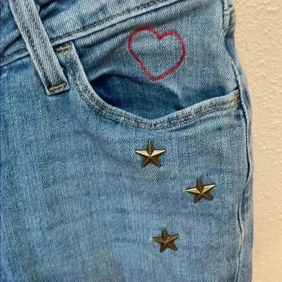 LEVI’S Women’s Distressed Embellished Jeans - Picture 6 of 8